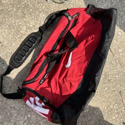 Nike Duffle Bag & Volleyball Girls Backpack
