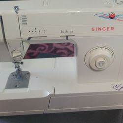 Singer Sewing Machine
