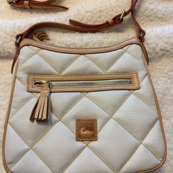 Dooney & Bourke Bag 