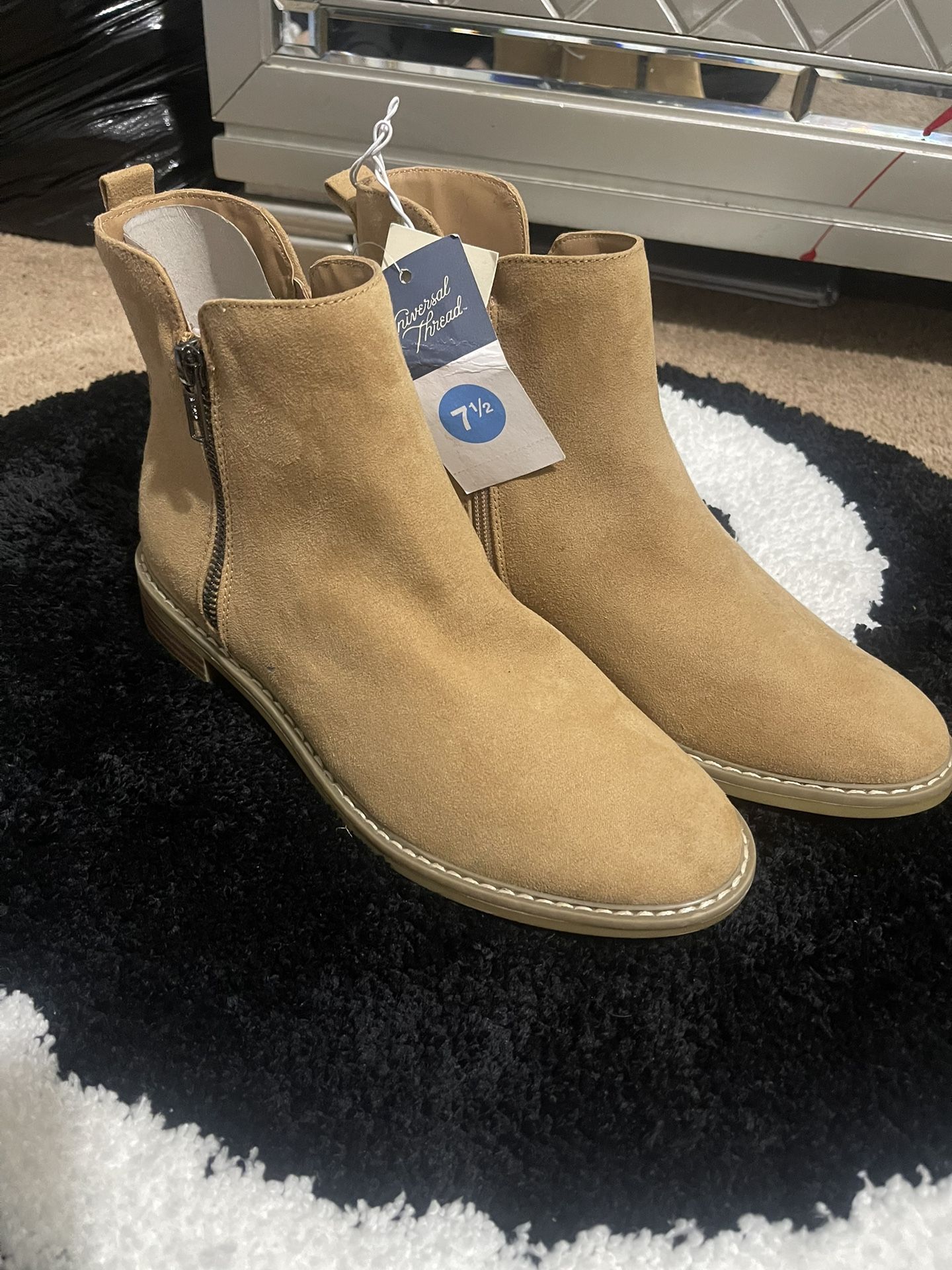 Woman’s Boots