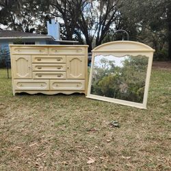 Antique Dresser With Mirror 