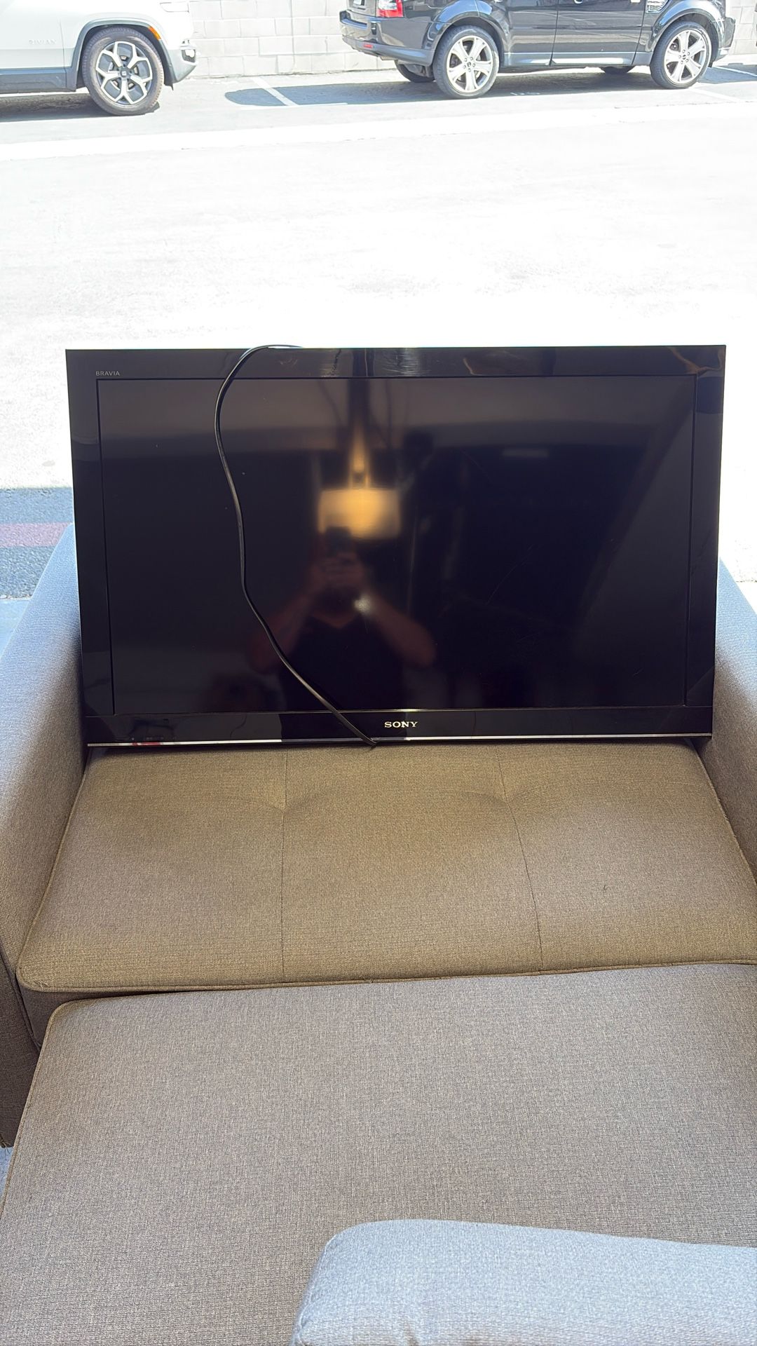 40” Sony TV