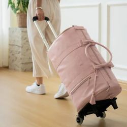 BRAND NEW Carry-on Travel Bag With Roller And Expands!!!!