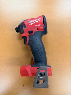 Milwaukee impact driver