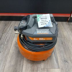 RIDGID 6 GALLON AIR COMPRESSOR 