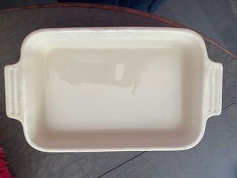 Le Creuset Cerise/White Ceramic Rectangular Baking Dish