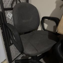 Swivel Chair 