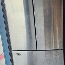 Samsung Refrigerator 