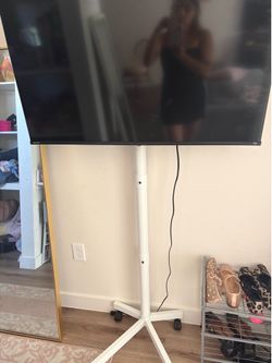 Hisense tv 90 dollars
