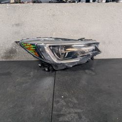 2018-2019 SUBARU OUTBACK LEGACY RIGHT SIDE HEADLIGHT OEM USED #9583