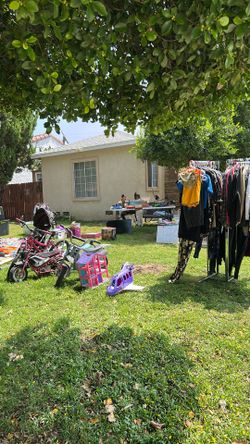 YARD SALE