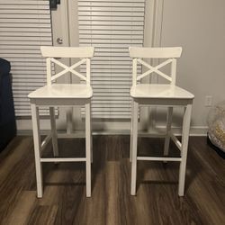 White Bar Stools 