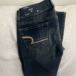 6 Pairs Of Junior Women’s Jeans Sizes 2-4