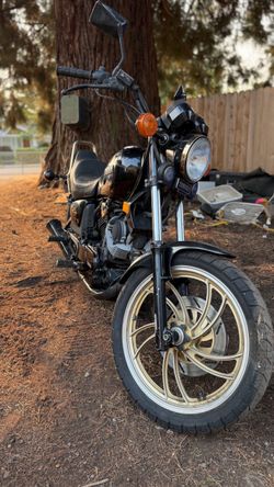 Collectible 1983 Yamaha Midnight Virago 750
