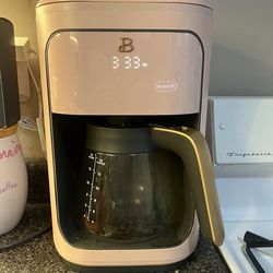 Light pink coffee maker
