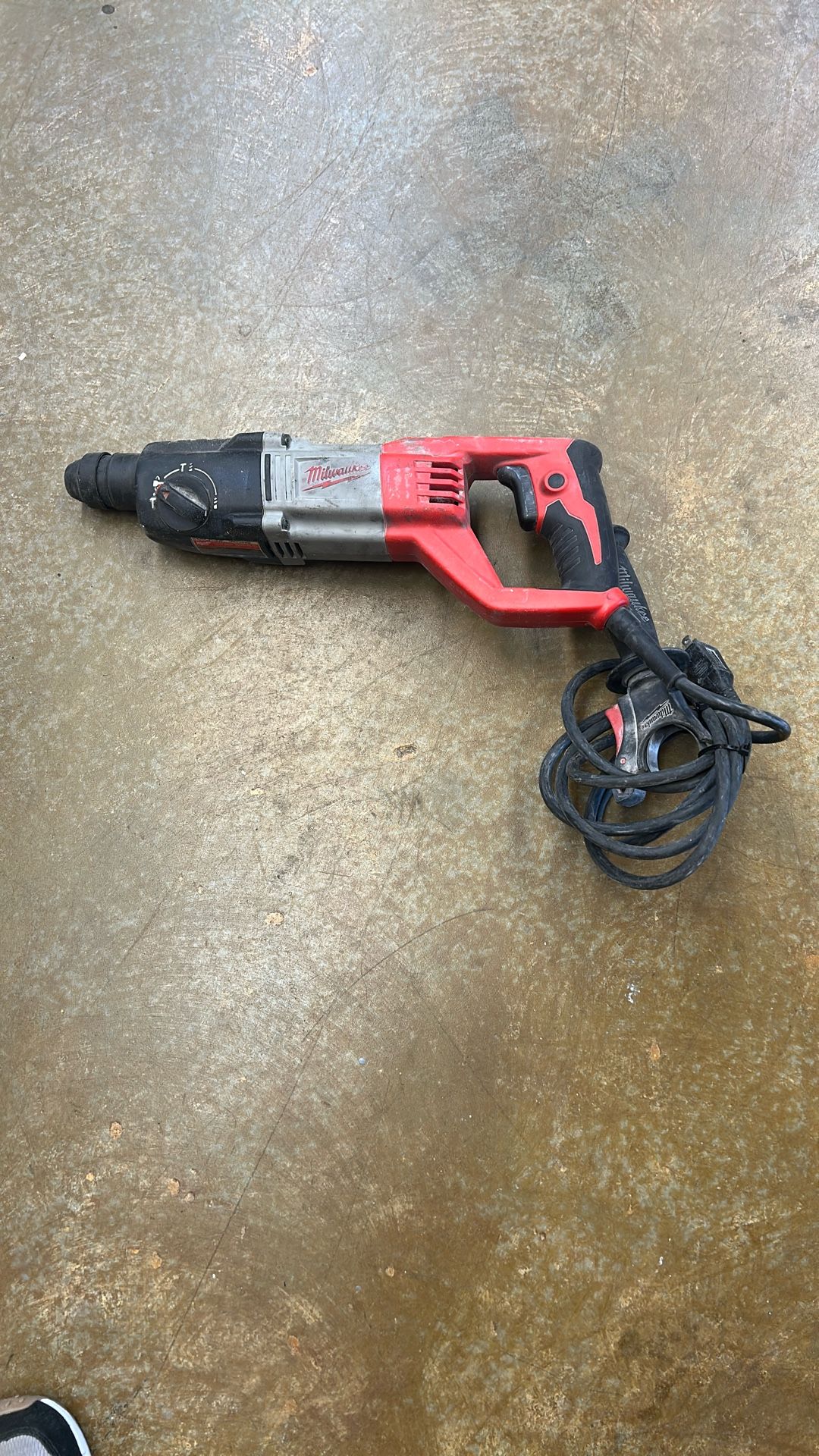 Milwaukee rotary hammer corded