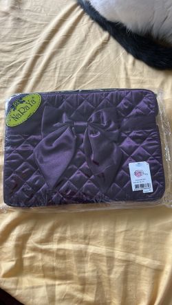 Brand New Naraya purse