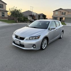 2013 Lexus CT 200h