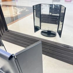 Mirror With Led Lights