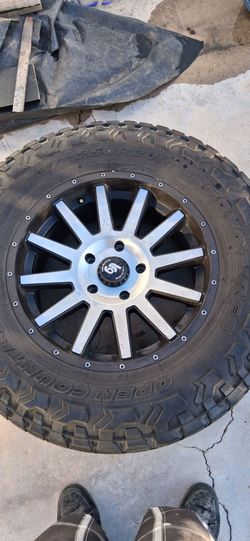 Rims with used tires