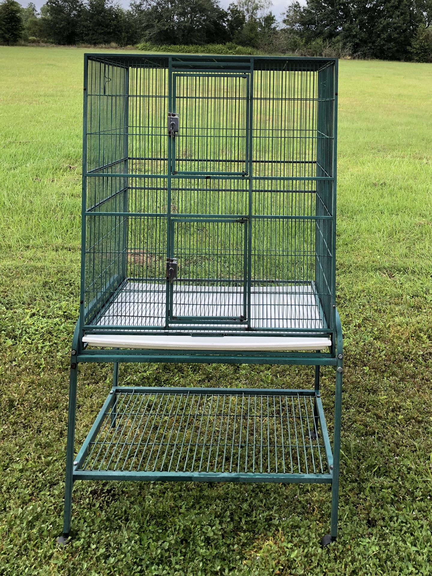 Bird Flight Cage or Animal Cage with Stand on Wheels