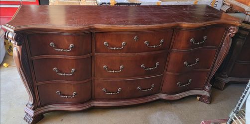 Solid wood dresser end table Queen bed set