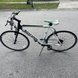 Schwinn Aluminum Varsity 1200 26”