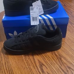 Adidas campus all black size 6.5 men /7.5 w brand new