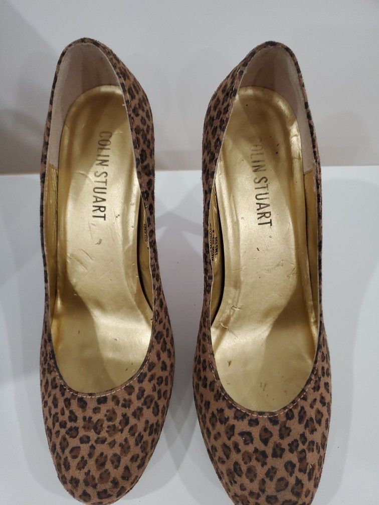 Colin Stuart Size 8M Leopard Fabric Heels