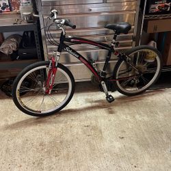 Men’s Schwinn bike
