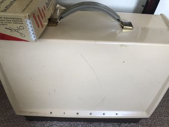 Vintage Singer Machine with buttonholed attachment