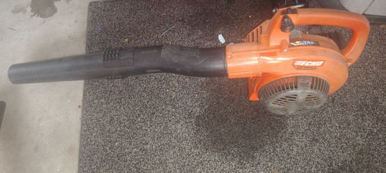 Echo Gas-Powered Handheld Leaf Blower