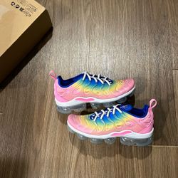 Nike Air Vapormax Plus: Rainbow | 8.5W