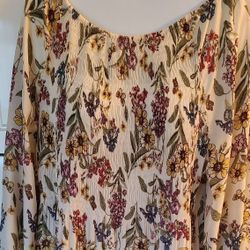 Super Cute Womens Blouse X-large