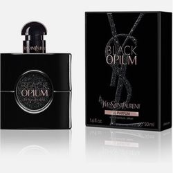 YVES SAINT LAURENT - Black Opium Le Parfum 1.6 Fl oz