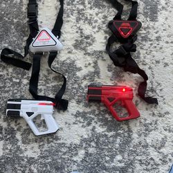 F-A-O Schwartz Laser Tag Set