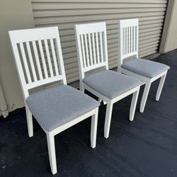 Set of 3 IKEA NASINGE Chair, white/Tibbleby beige-grey Excellent Condition Like New