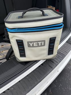 YETI Hopper Flip 12 Soft Cooler Bag