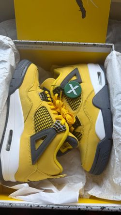 Jordan 4 lighting