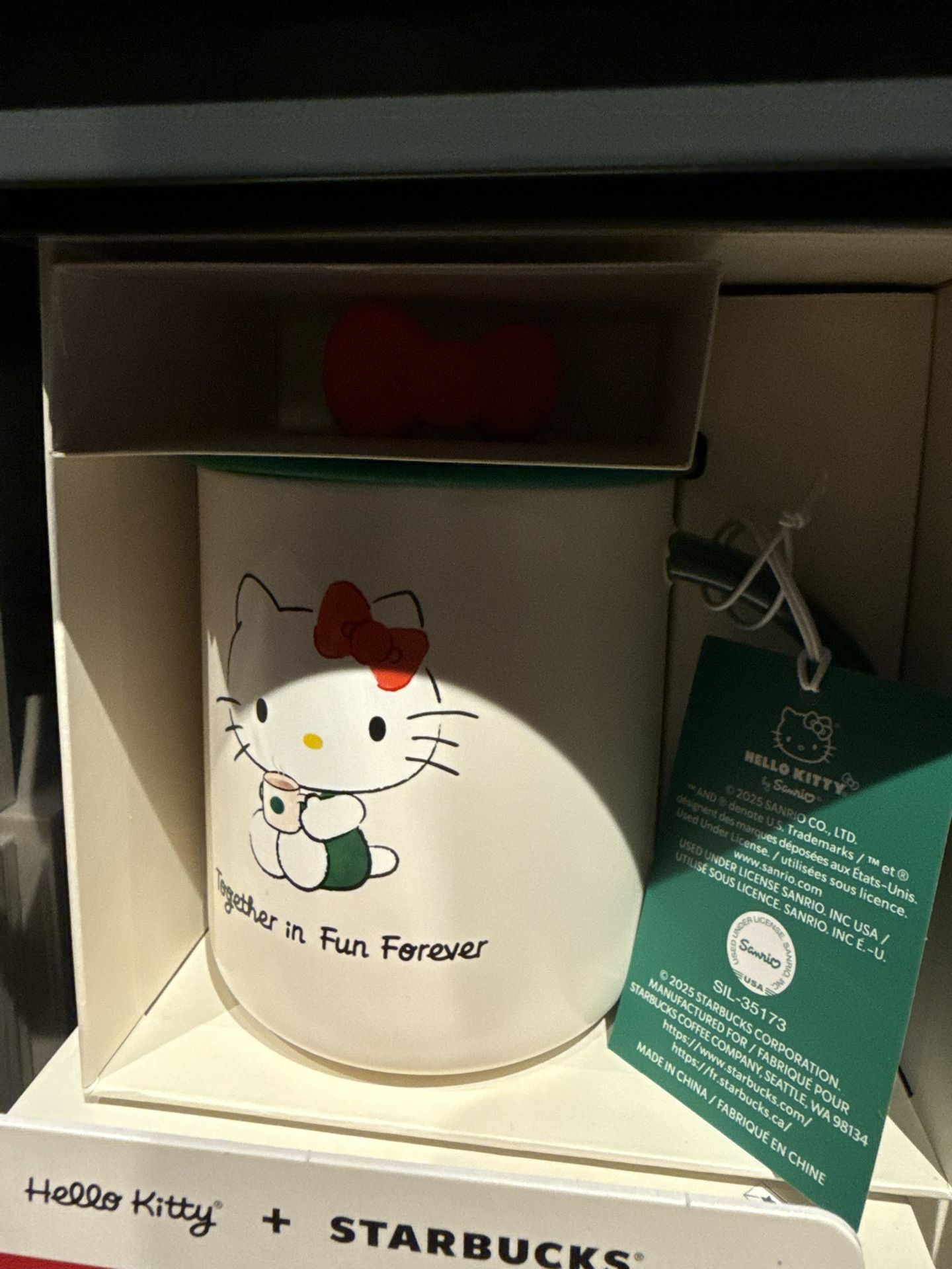 Hello Kitty Starbucks