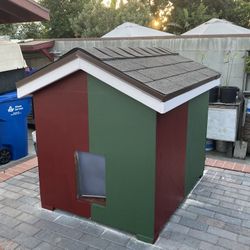 Insulated Dog House