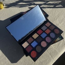 New Make Up Pallet 