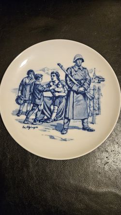 vintage plate, La Chanson a Tous Les Ages
