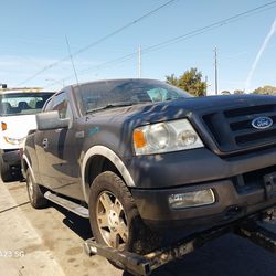 2004 Ford F150 For Parts