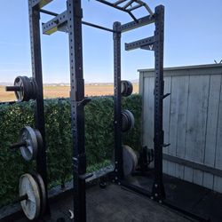 Vesta Half Rack Great Squat Rack!!