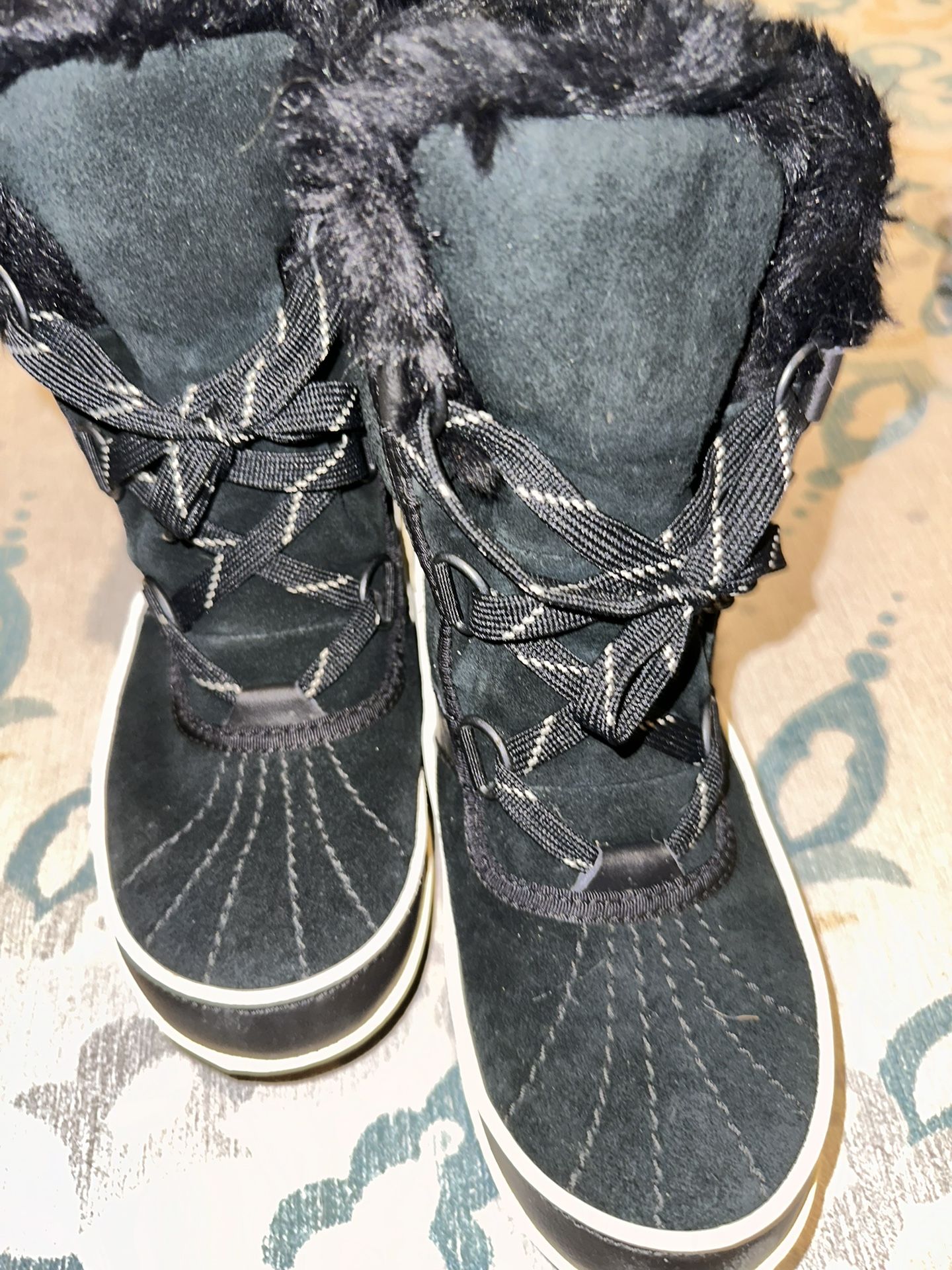 Sorel Snow Boots Size 7 Great Condition