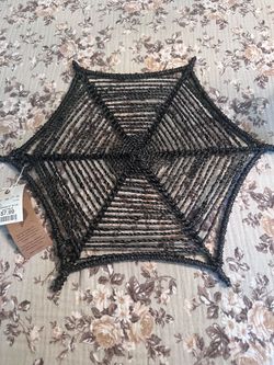Black Woven Spiderweb Decorative Mat