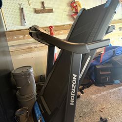 Horizon Treadmill 