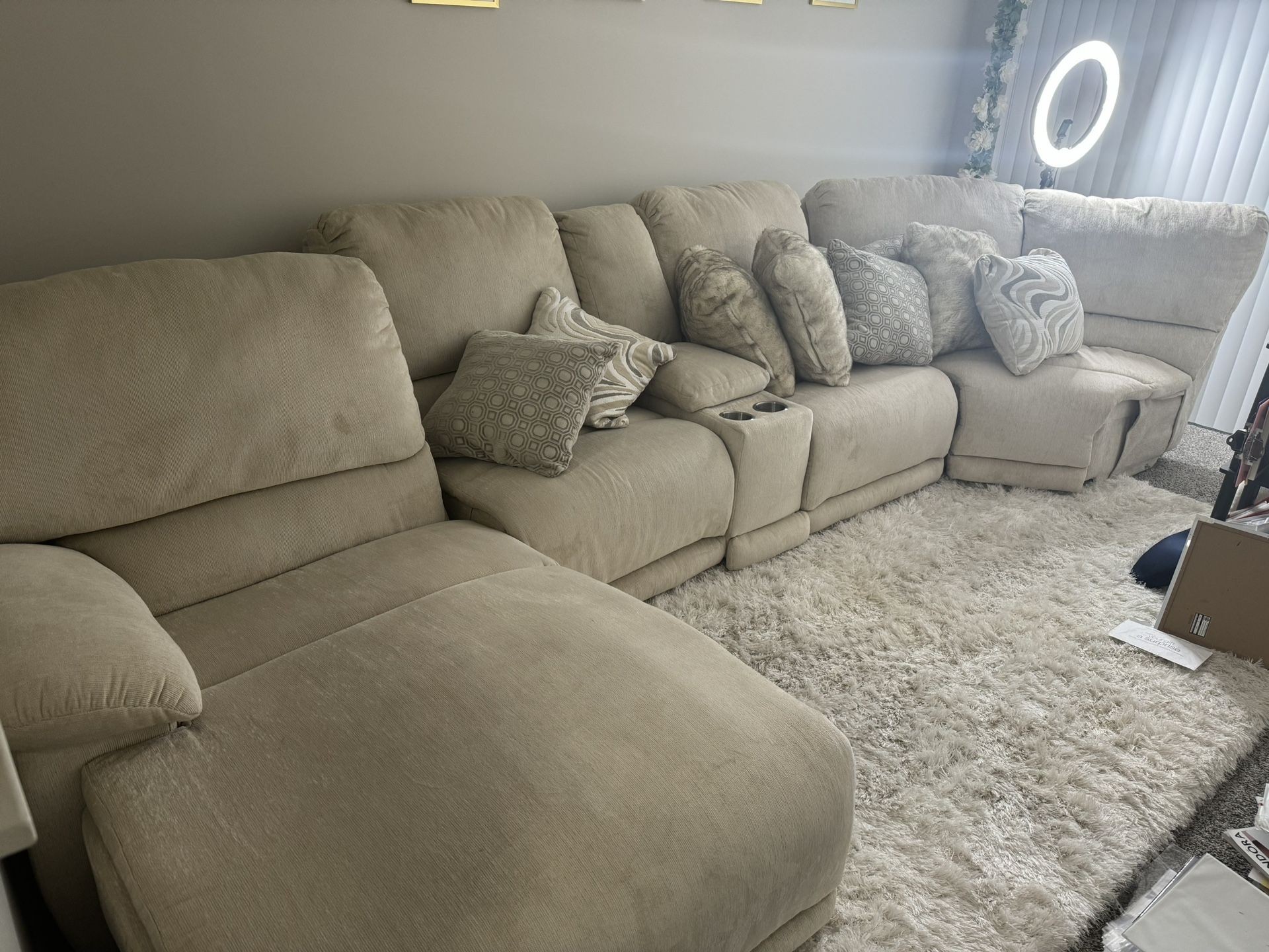 Powered Sectional Cream Lux Chairs