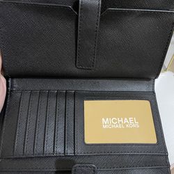 Michael Kors Jet Set Wallet